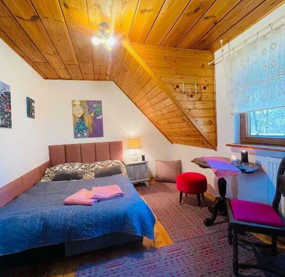 اتاق عادی, Siedlisko Zatoka