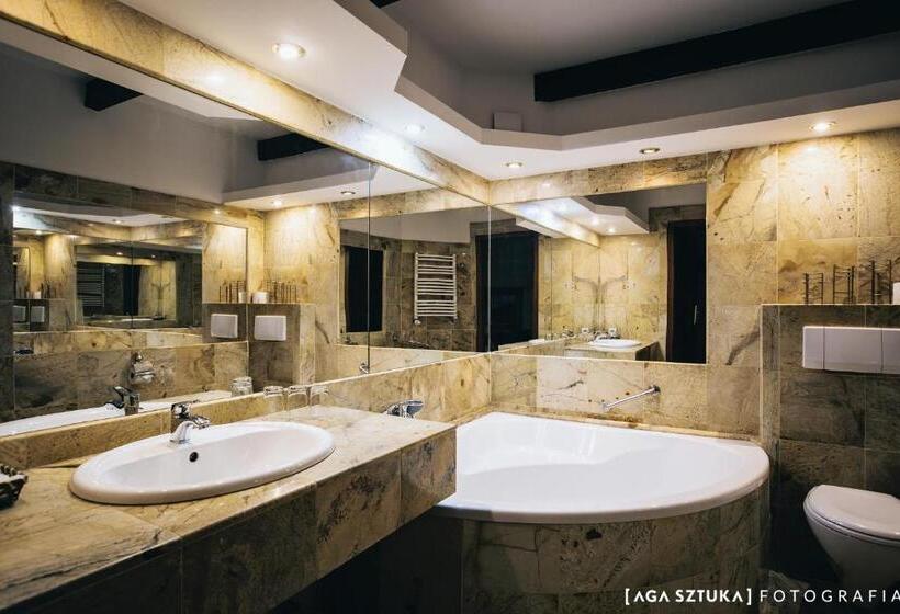 اتاق استاندارد, Skalny