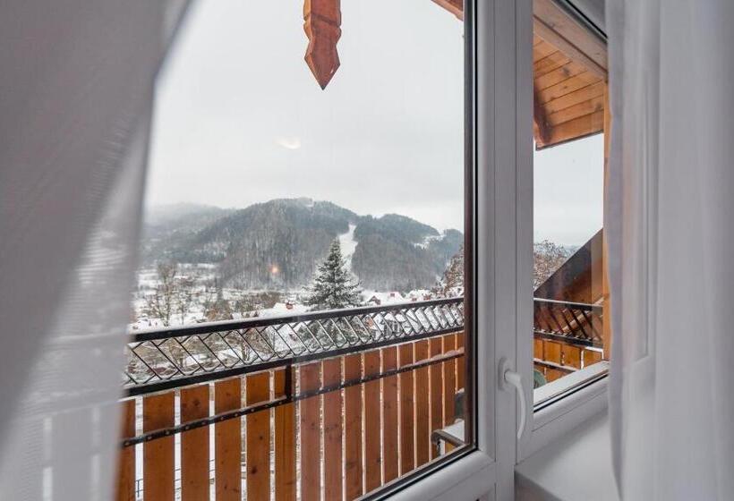 اتاق استاندارد با بالکن, Vena