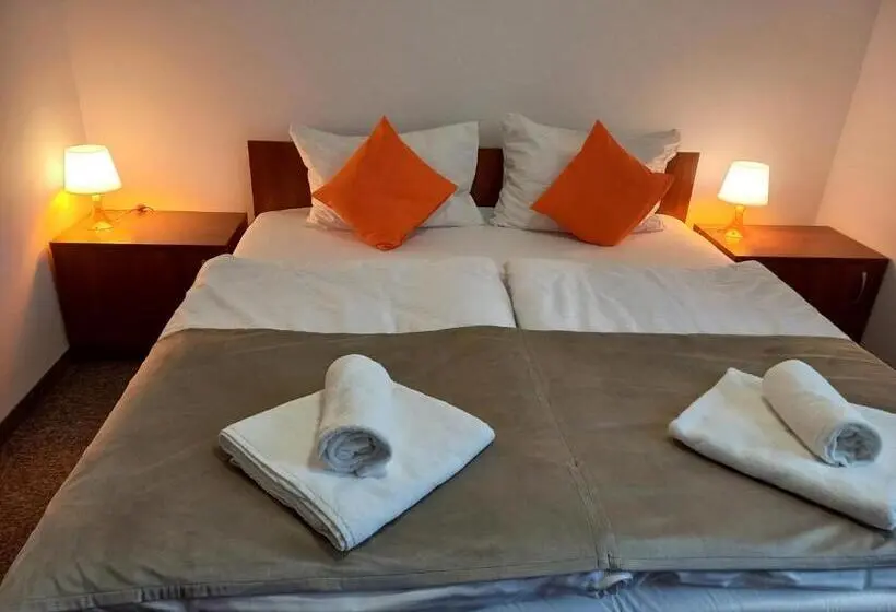 キングサイズベッドのスーペリアルーム, Endhotel Bielany Wroclawskie