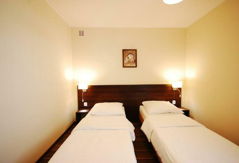 Номер Стандарт, Hipnotic