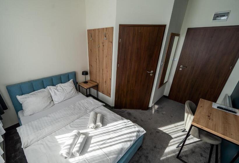 اتاق استاندارد, Kelman Inn Global Nowa Sól