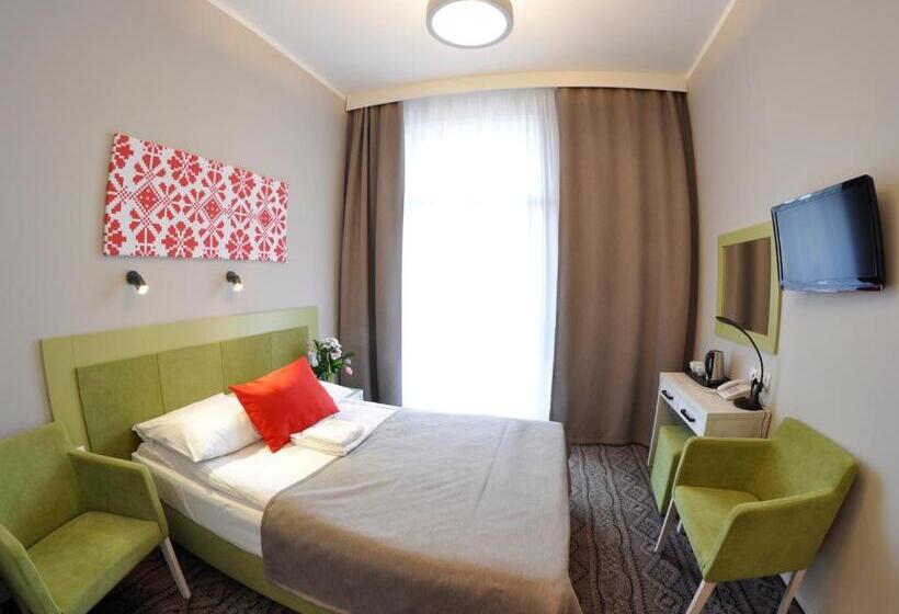 اتاق استاندارد یک نفره, Nat Krynica Zdrój