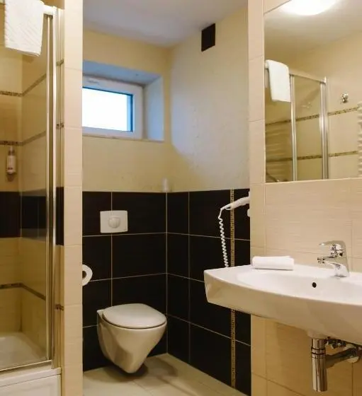 Chambre Standard, Santin