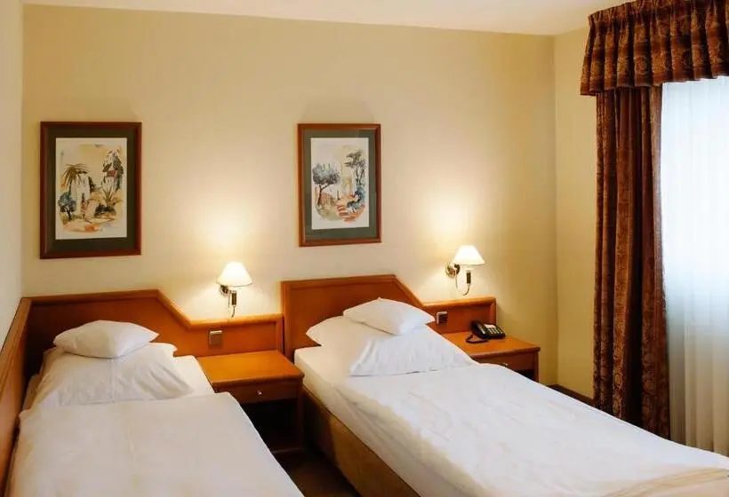 Chambre Standard, Santin