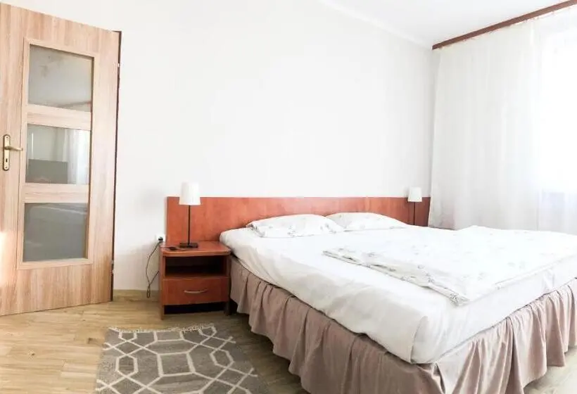 Standard Kolmen Hengen Huone, Gościniec Paradise