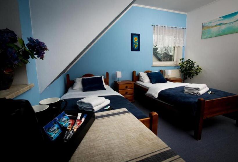 اتاق سوپریور, Ik - Modlin Airport