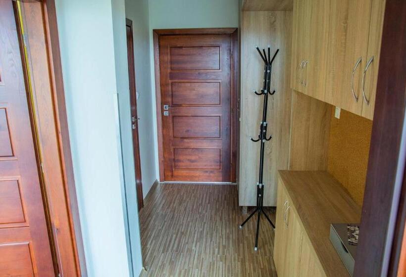 סטודיו סטנדרטי נוף לים, Noclegi Nafali Rewa