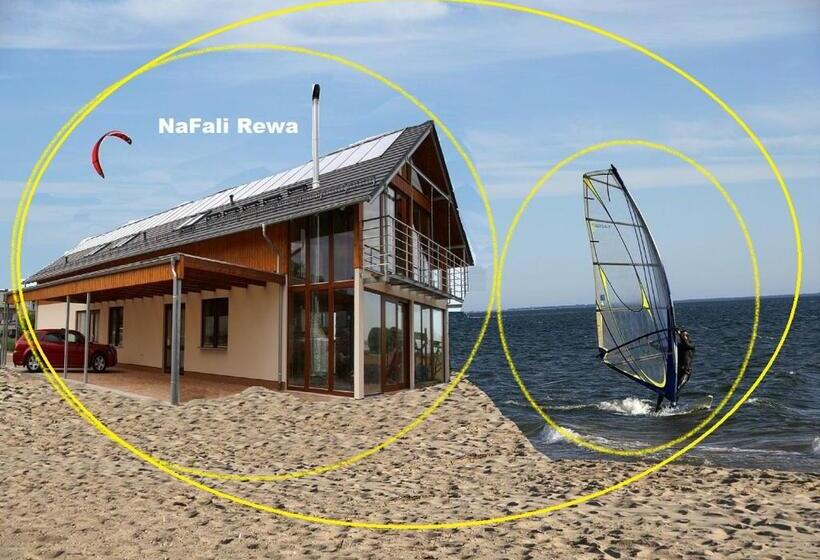 דירת חדר עם טרסה, Noclegi Nafali Rewa