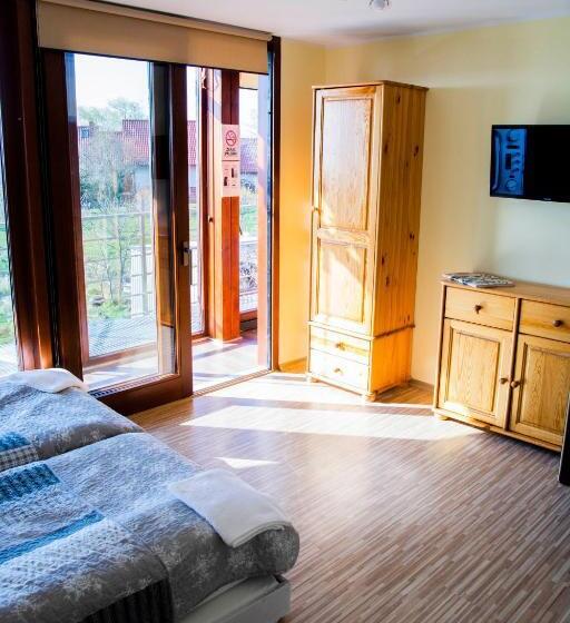 סטודיו סטנדרטי נוף לים, Noclegi Nafali Rewa