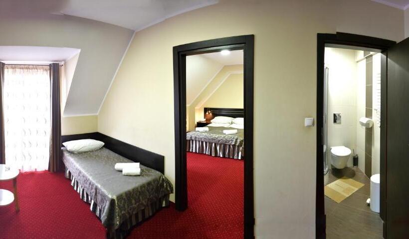 غرفة قياسية رباعية, Zefir Spa