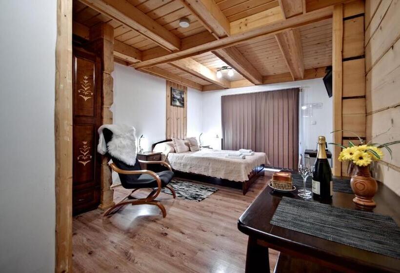 Classic room with balcony, Magnat Inn & Sauna & Relax