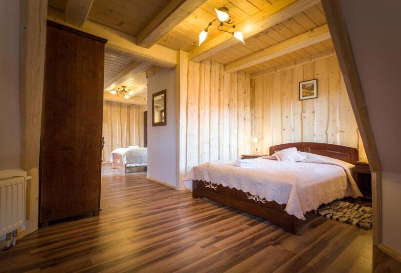 اتاق استاندارد سه تخته با بالکن, Magnat Inn & Sauna & Relax