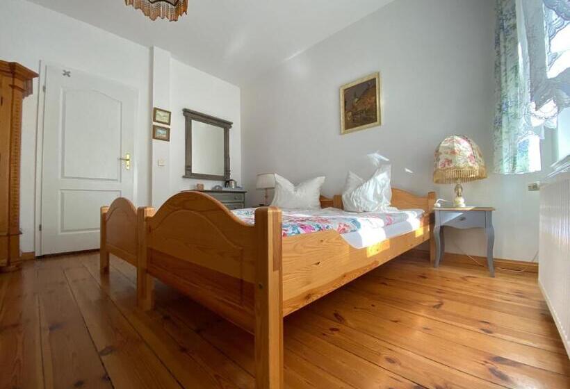 Номер Economy, Villa Parkowa 5