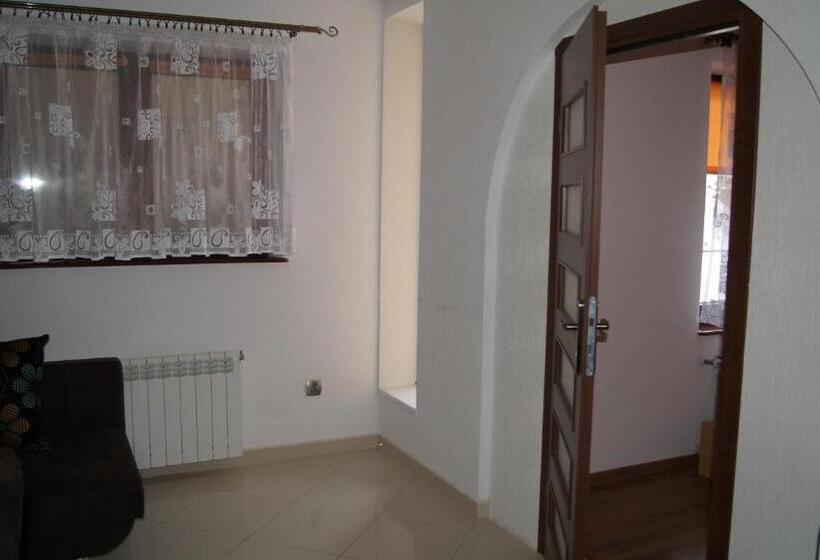 חדר סטודיו סטנדרד, Willa Pod Dębami