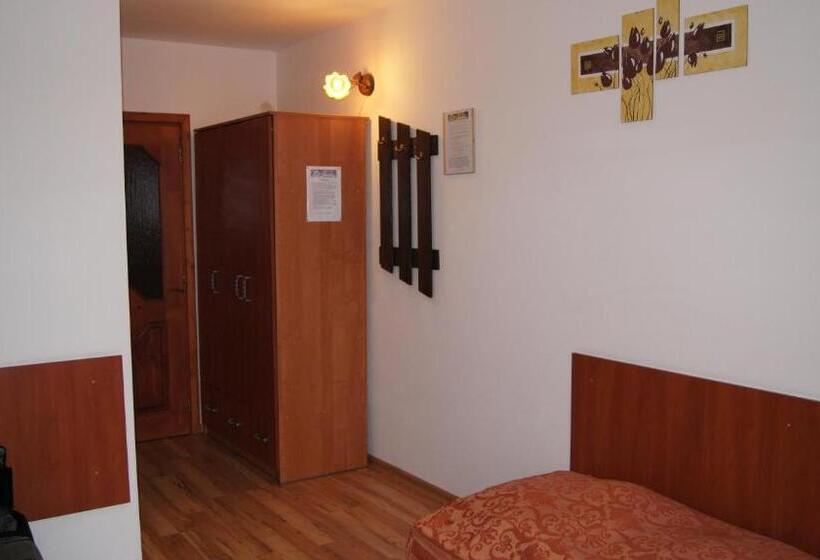 חדר סטנדרט לשלושה, Willa Pod Dębami