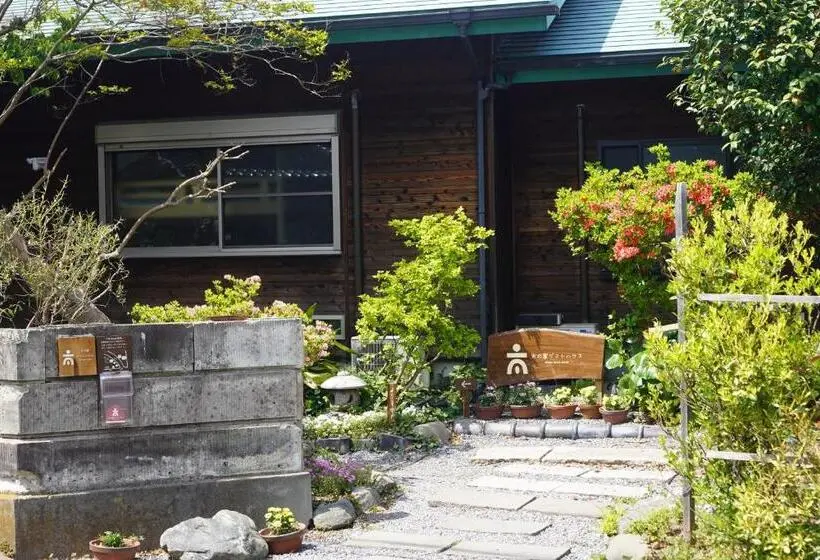 ファミリールーム, 木の家ゲストハウス