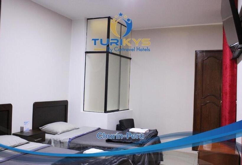 수피리어 룸, Turikys Churin