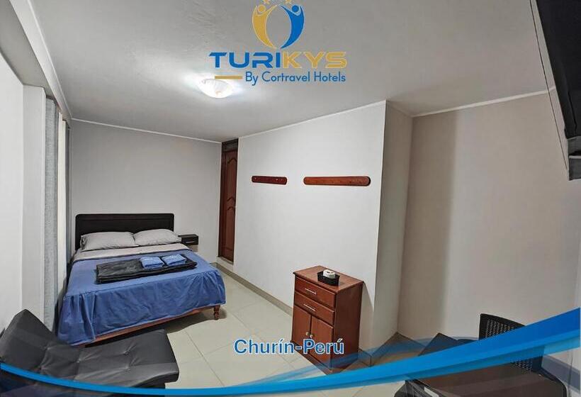 اتاق استاندارد, Turikys Churin