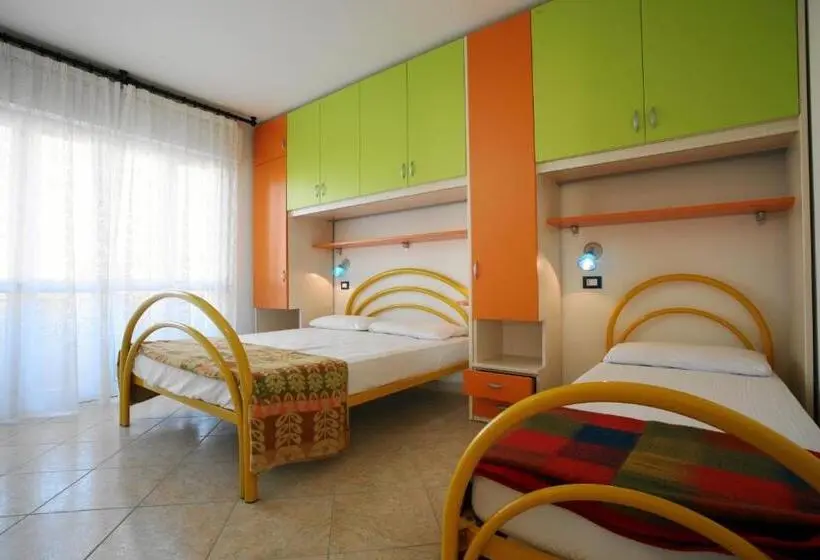 １ベッドルームペントハウスアパート, Residence La Pigna