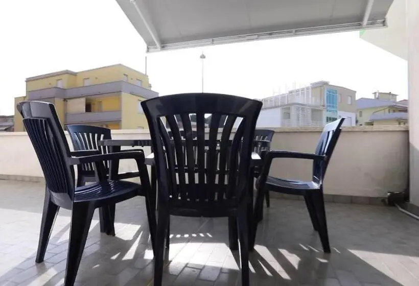 テラス付き１ベッドルームアパートメント, Residence La Pigna