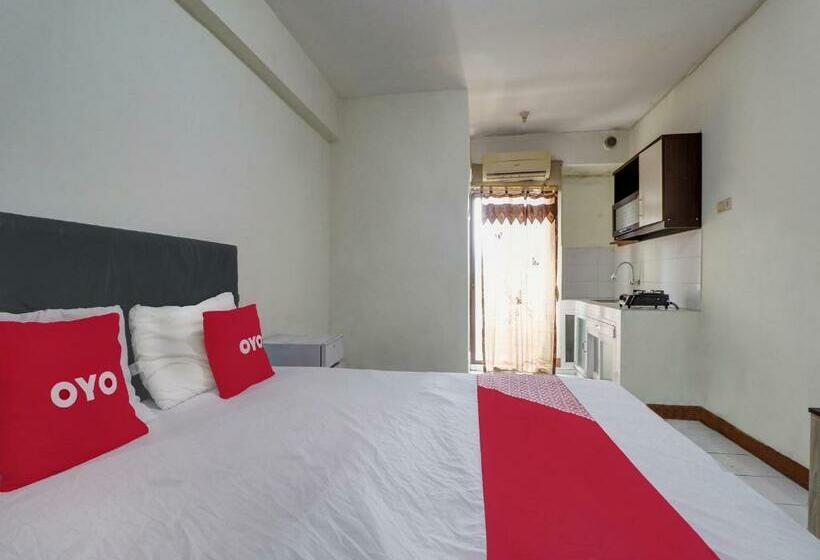 اتاق لوکس, Parquette 2br Gateway Ahmad Yani Cicadas Apartment