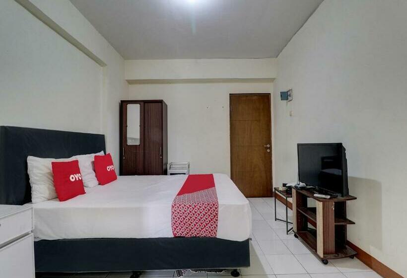 اتاق لوکس, Parquette 2br Gateway Ahmad Yani Cicadas Apartment