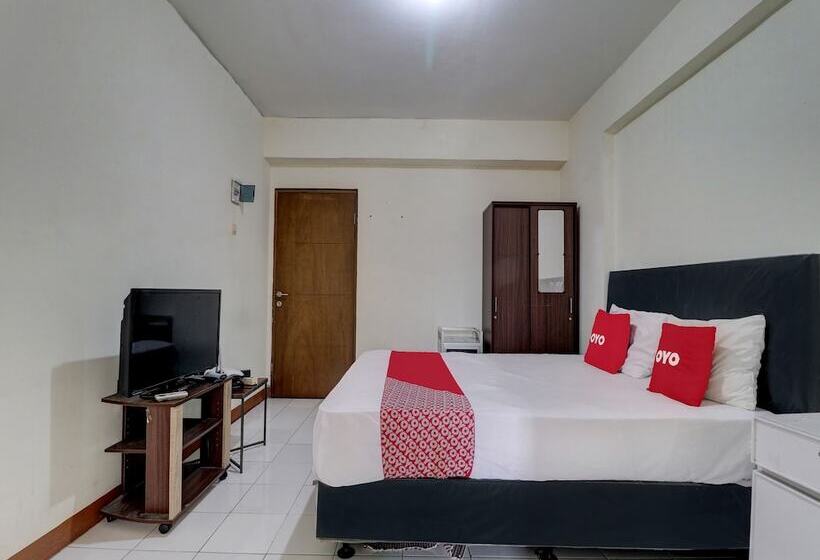 اتاق لوکس, Parquette 2br Gateway Ahmad Yani Cicadas Apartment