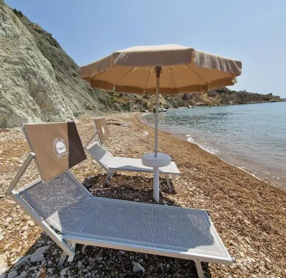 Standard Tent, Tendu Punta Bianca Glamping Camp