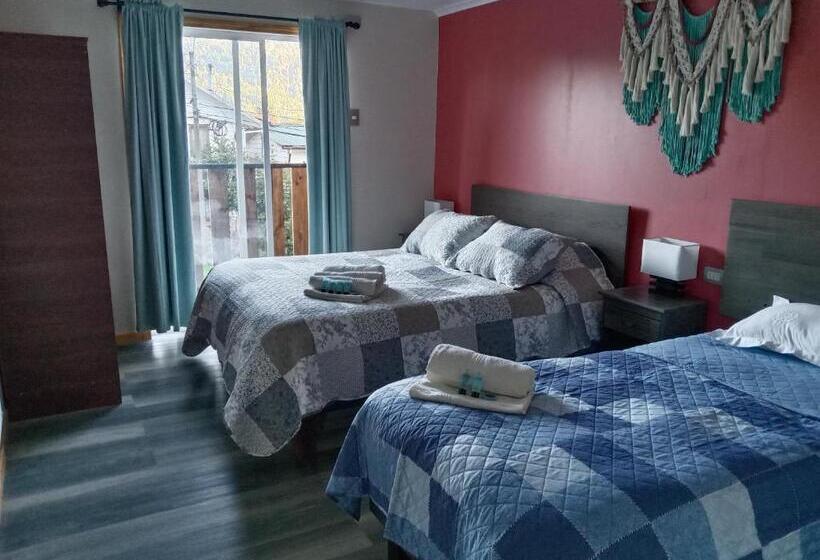 Семейный Номер, Hostal Casablanca