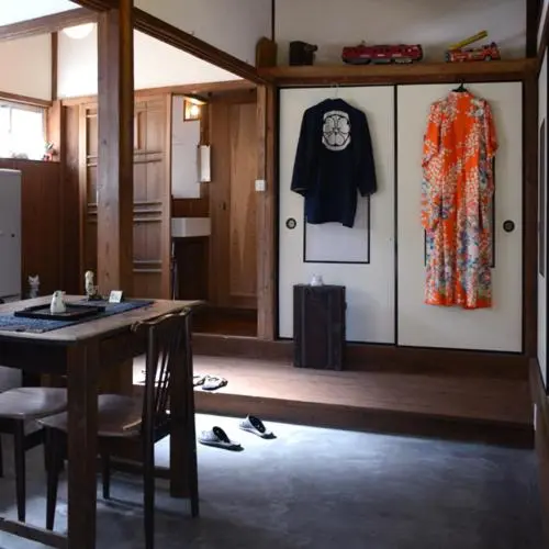 スタンダード４人部屋, Zokuijinkan Guesthouse 続異人館