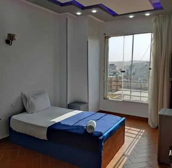 اتاق استاندارد یک نفره, Dream Pyramids View