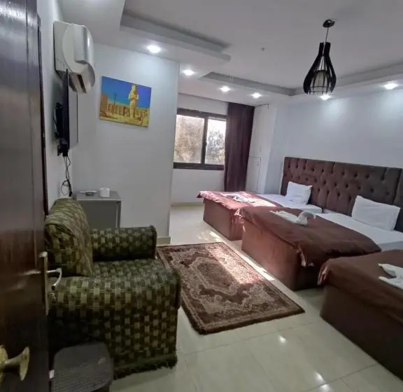 اتاق استاندارد سه نفره, Dream Pyramids View