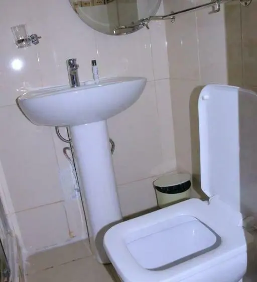 اتاق سوپریور با تخت بزرگ, Crown Bed & Breakfast