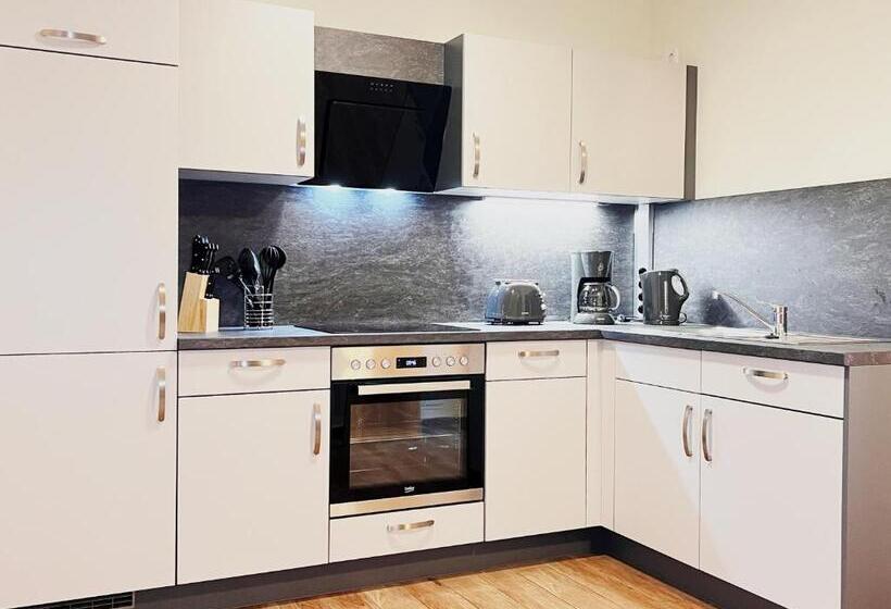 バルコニー付２ベッドルームアパートメント, Fewo Zimmer Auszeit