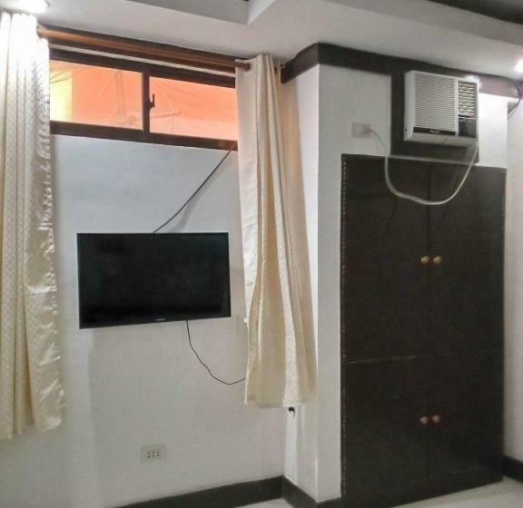 חדר אקונומי, Jace S Travellers Inn