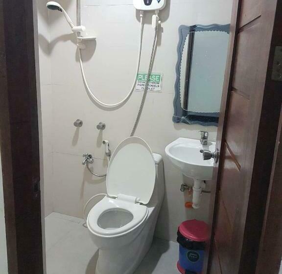 חדר אקונומי, Jace S Travellers Inn