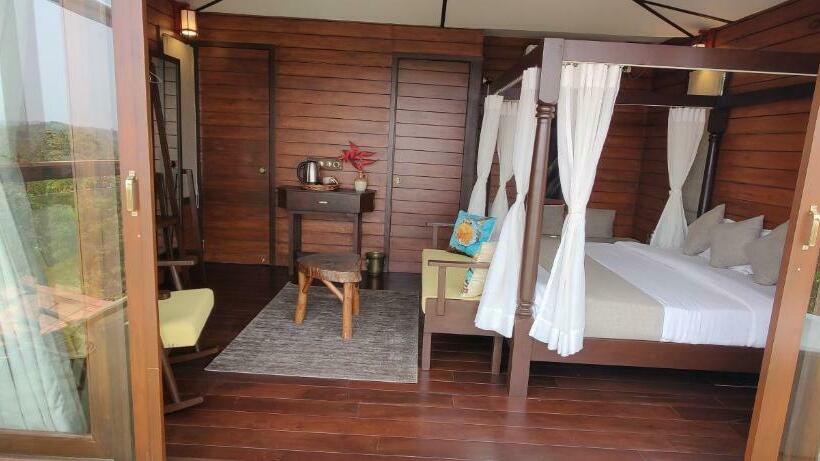 شاليه سوبيريور غرفة نوم واحدة, Amrutes  Nisarga Sahavas