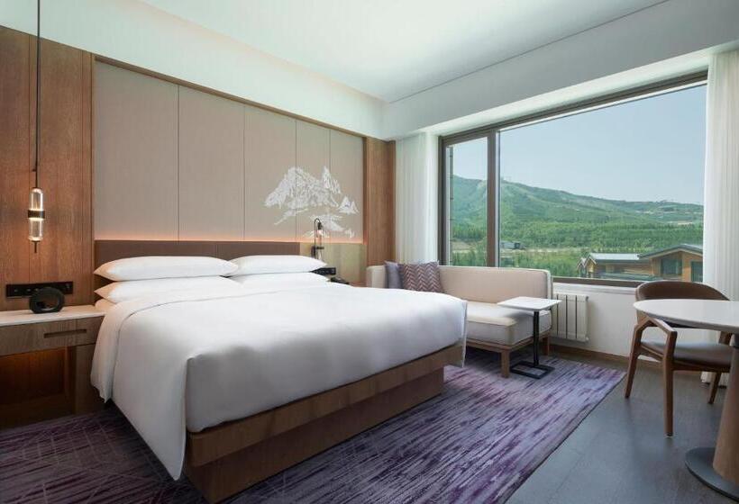 Стандартный Номер Кровать Кинг, Courtyard By Marriott Chongli