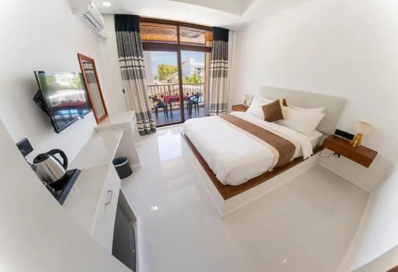 اتاق لوکس با بالکن, Heron Beach Hotel   The Best Maldivian Getaway In Dhiffushi,maldives