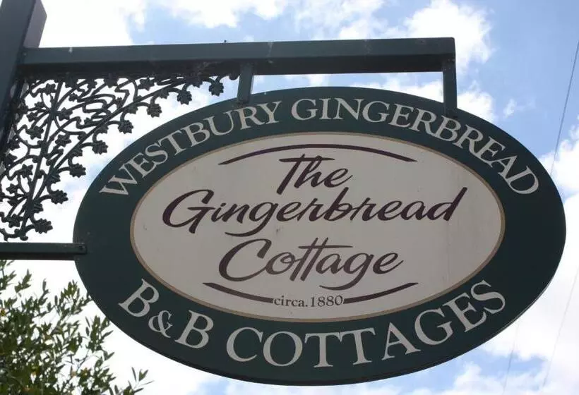 キャビン, Westbury Gingerbread Cottages