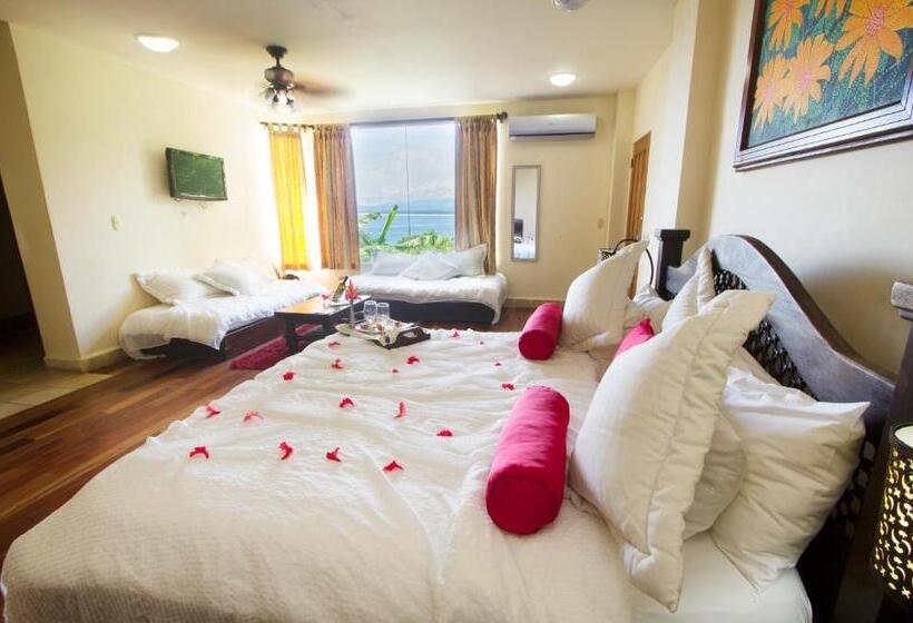 Люкс Мастер Вид на Море, Issimo Suites