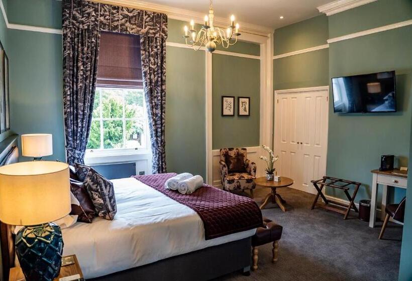 اتاق سوپریور با تخت بزرگ, Mytton And Mermaid   Brunning And Price