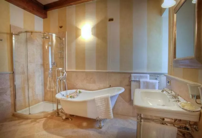 プールビュースタンダードルーム, Relais La Colombara Spa & Wellness