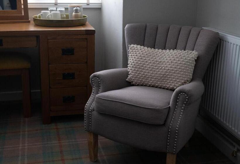 スタンダードルーム, Baskerville