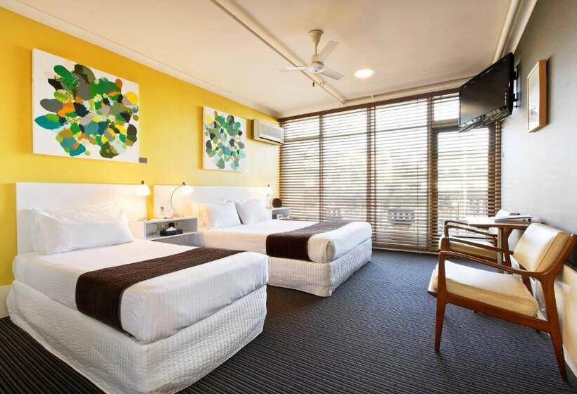 Номер Стандарт с Балконом, Tolarno