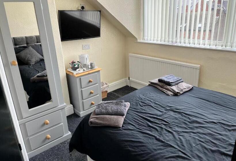 スタンダードルーム, Windmill Guest House