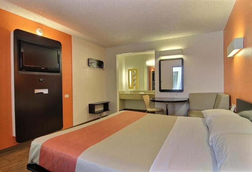اتاق لوکس یک تخته, Motel 6albuquerque, Nm  Coors Road