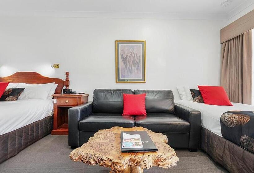 家庭套房, Georgian Motor Lodge