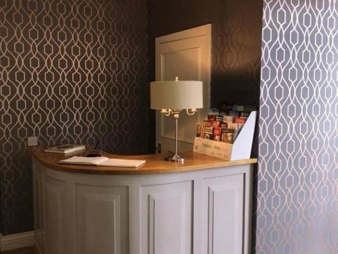 스탠다드 룸, Leeming Wells